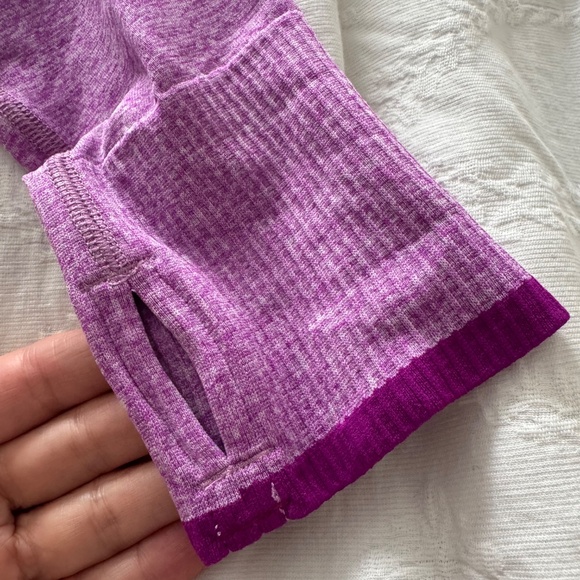 Athleta Long sleeve workout tee - Picture 4 of 5